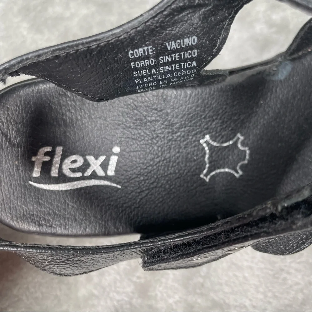 Flexi Wedge Velcro Sandals Woman's Size 7 1/2
